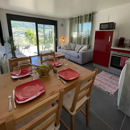 T2 Bellevue-jardin-parking Prive דירה *